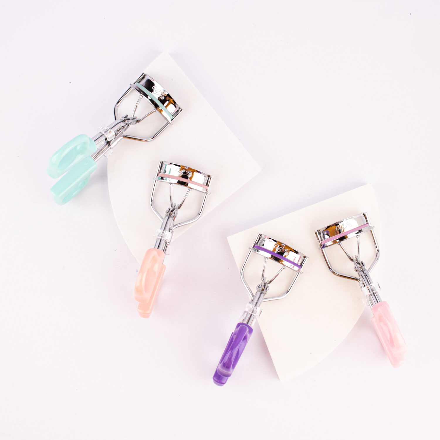 ARQUEADOR DE PESTAÑAS PASTEL