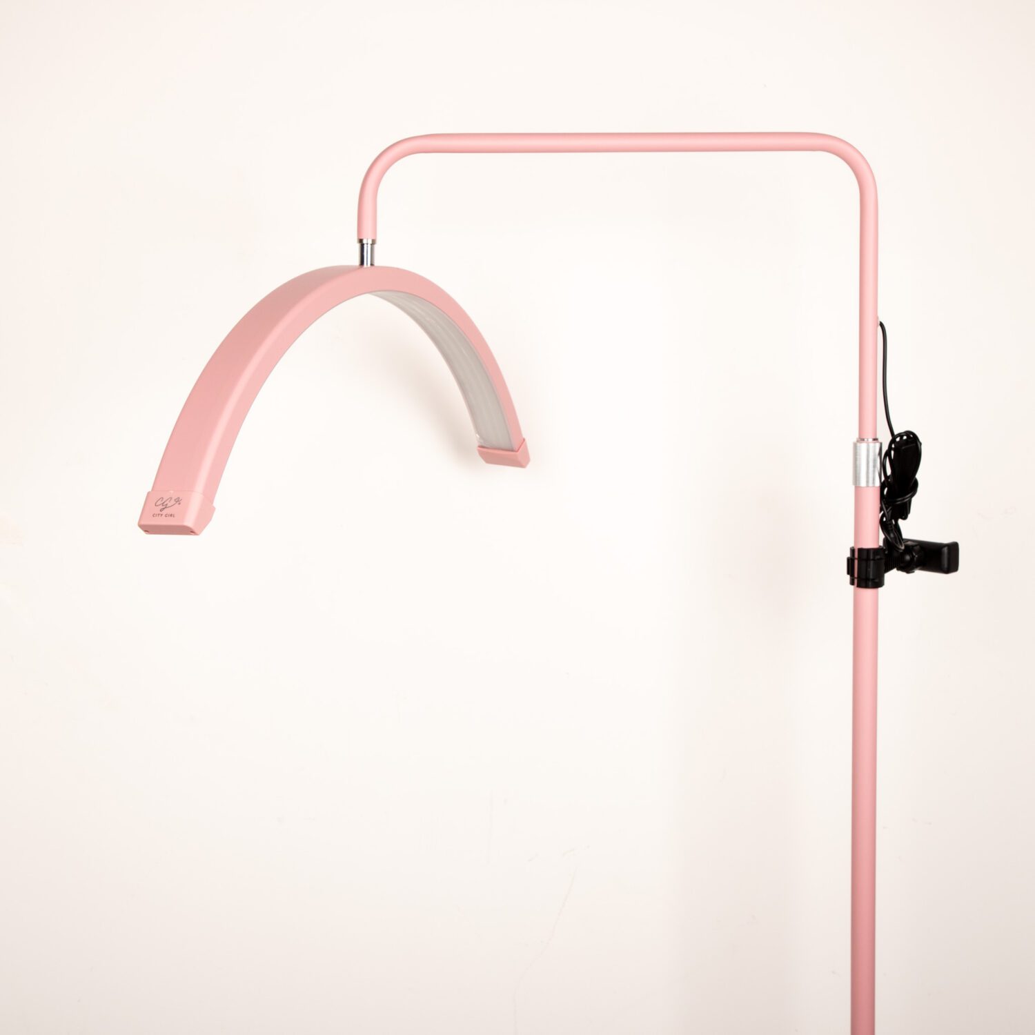 LAMPARA HALF MOON 23" CITY GIRL