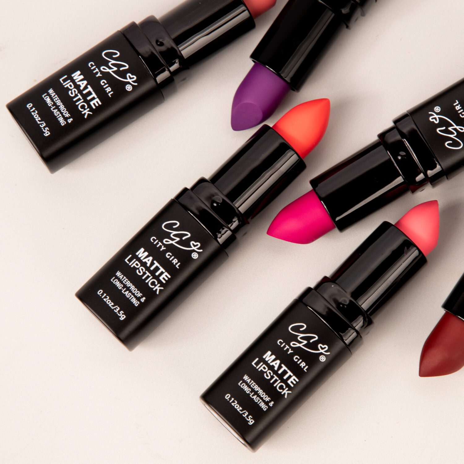 LABIAL EN BARRA MATTE CITY GIRL