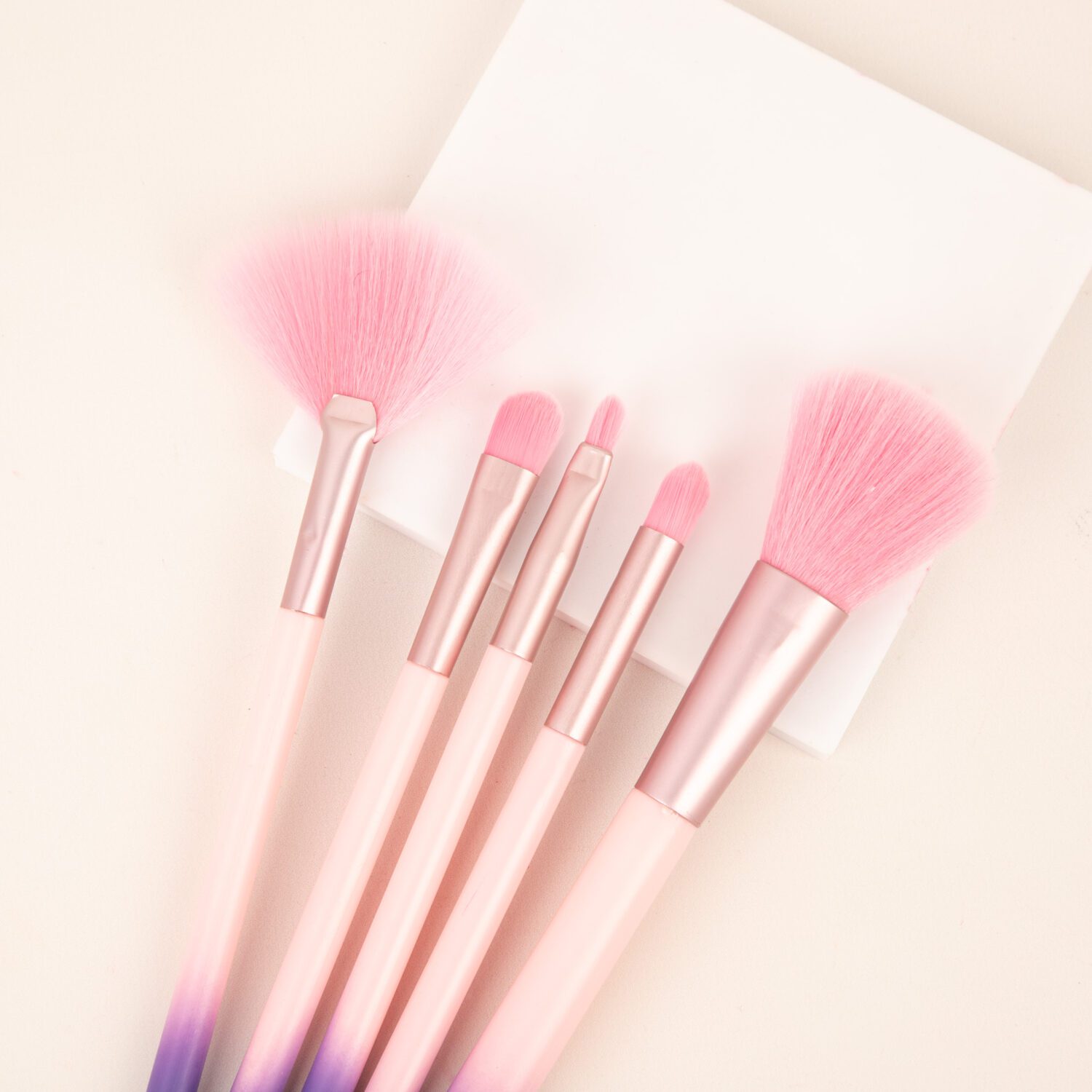 SET 5 BROCHAS - CITY GIRL