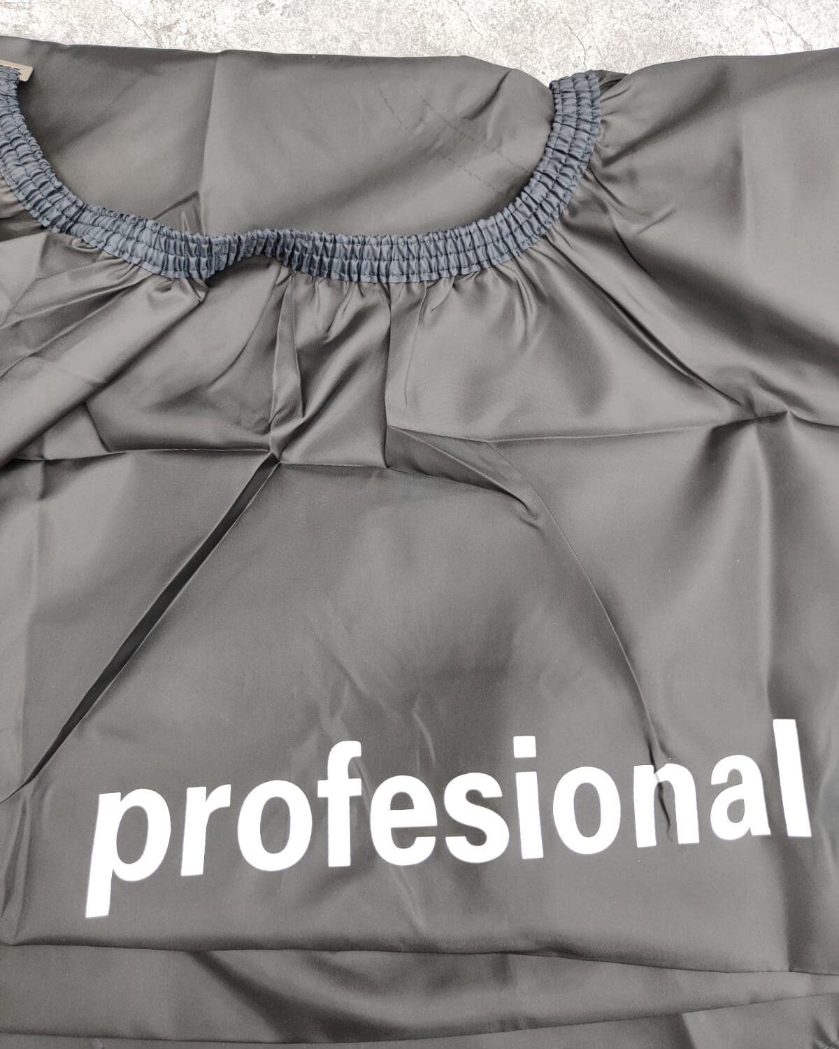 Capa De Corte Para Peluqueria Adulto